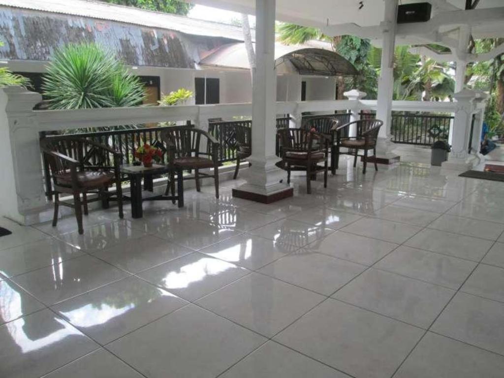 Tambora Hotel Sumbawa Bagian luar foto