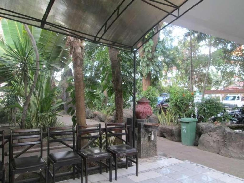 Tambora Hotel Sumbawa Bagian luar foto